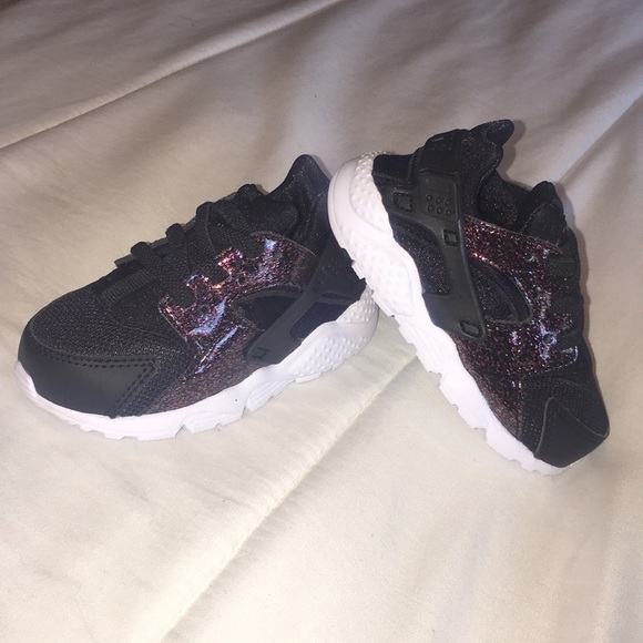 nike huarache glitter